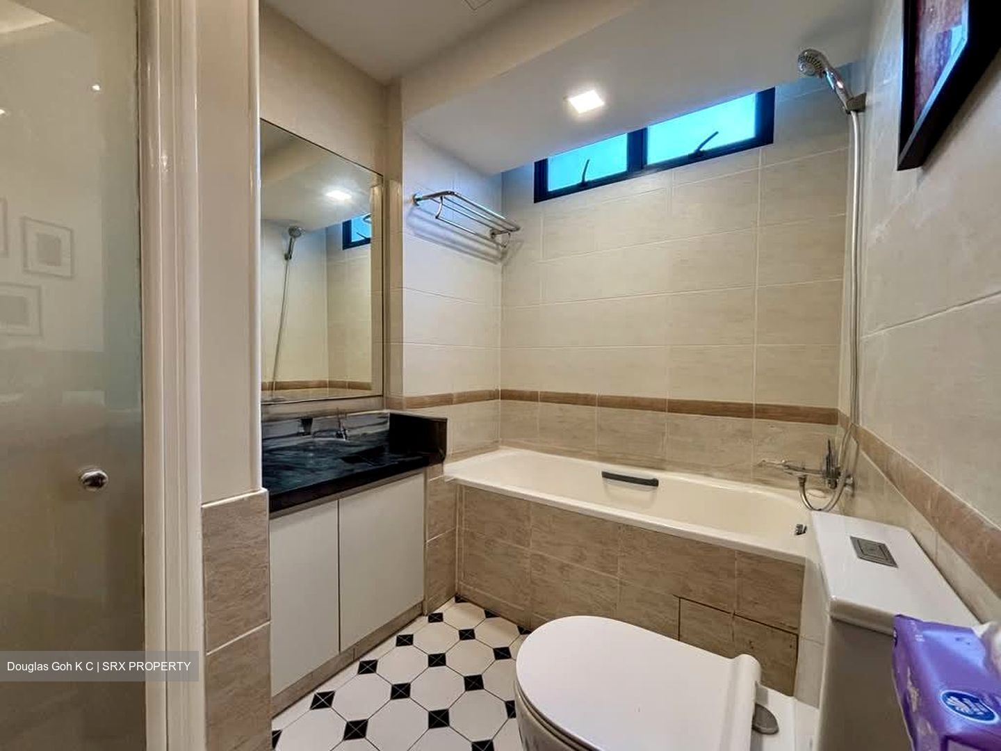 Regent Grove (D23), Condominium #574553931